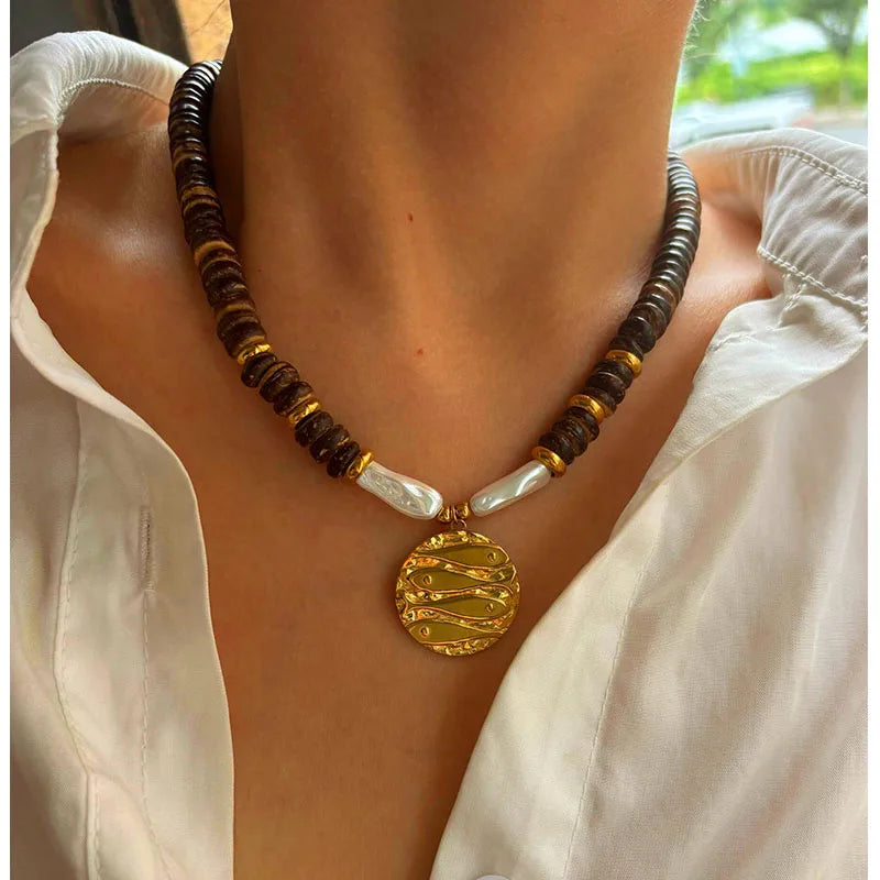 Tulum Pendant Necklace
